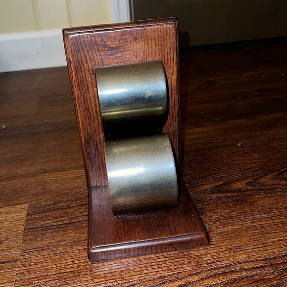 Vintage Gold Scroll Brass Metal Bookend Wooden Plank - Picture 3 of 8